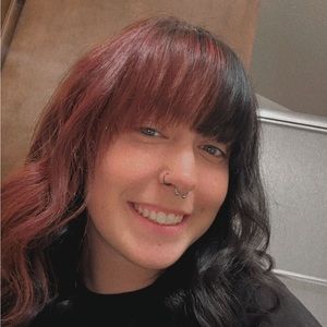 Meet your Posher, Jade